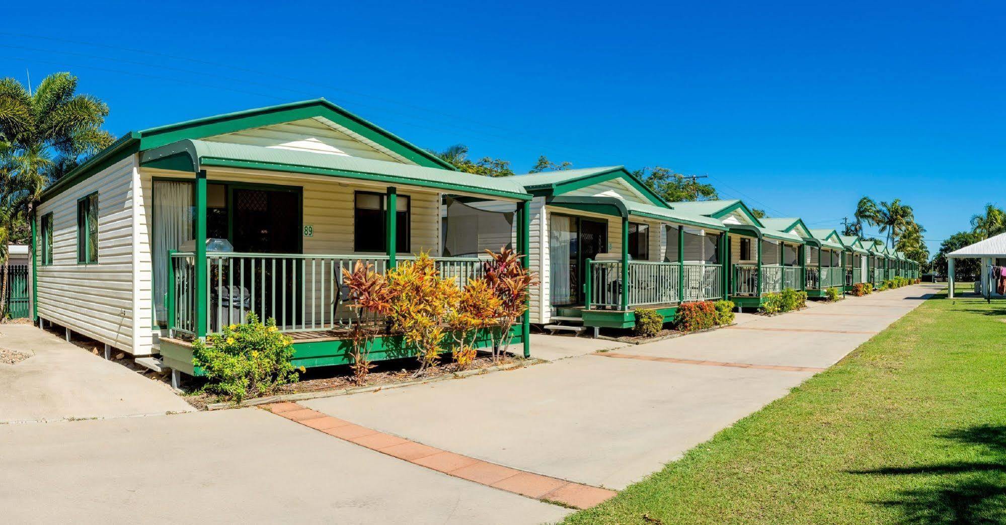 Nrma Bowen Beachfront Holiday Park ภายนอก รูปภาพ